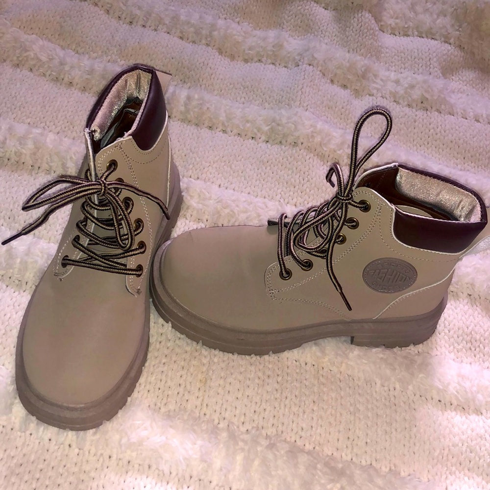 Light brown boots